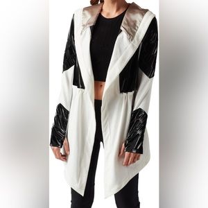 Blanc Noir Women's Maitri Traveler Jacket- black & White